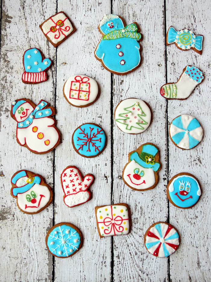 Crispy decorated Christmas Gingersnap Cookies