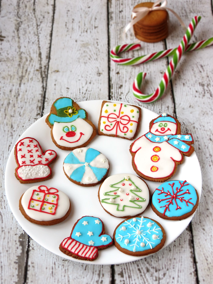 Crispy Homemade Christmas Ginger Snap Cookies on a table