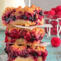 Raspberry Blueberry Crumb Cake Bars