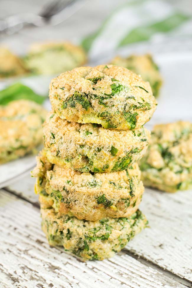 These Spinach Egg Muffins require only 3 ingredients to make + 5 minutes of your time to prepare! Perfect as a make-ahead breakfast or as a snack! | yummyaddiction.com
