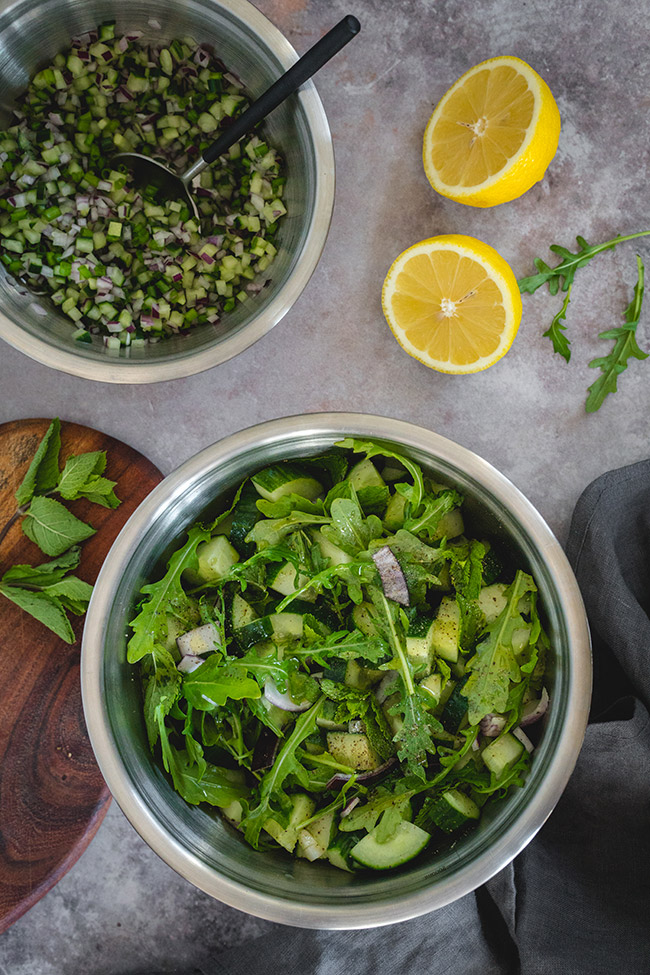 Arugula and mint for gazpacho
