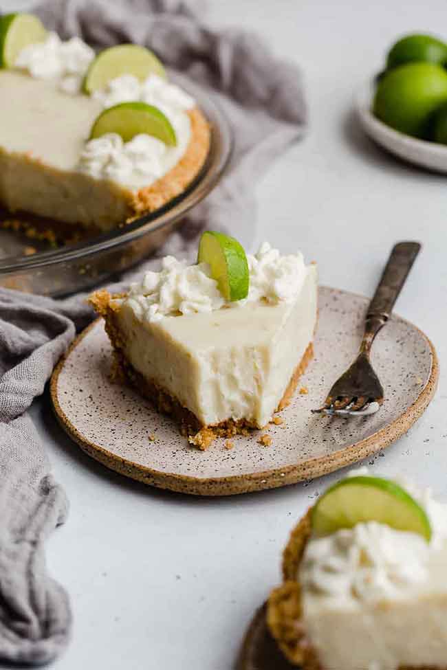 Key Lime Pie (With Sour Cream)