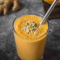 Papaya detox smoothie featured image