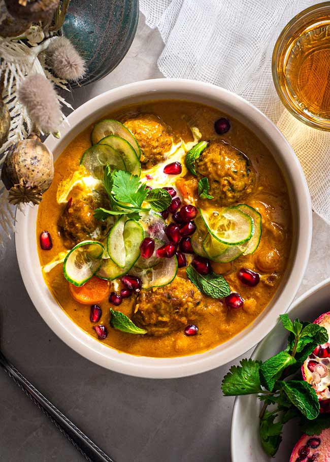 Chicken Meatball Mulligatawny Soup