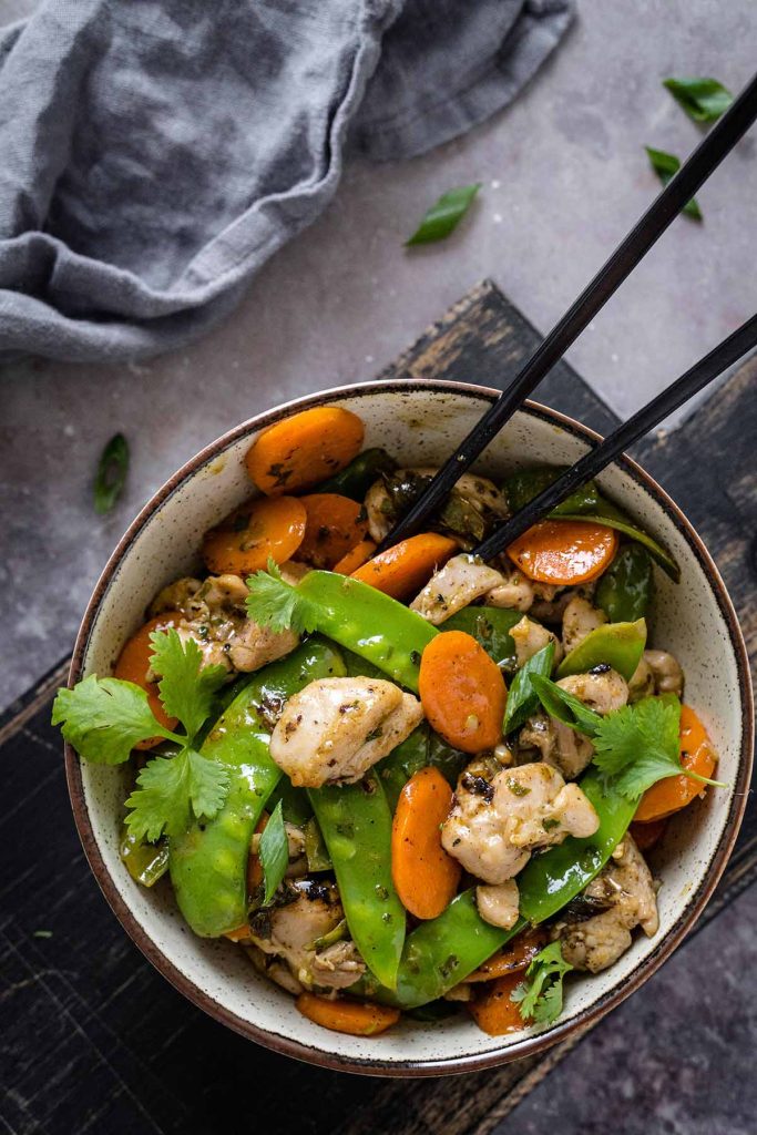 Chicken and Snow Pea Stir Fry Healthy 30Minute Dinner!