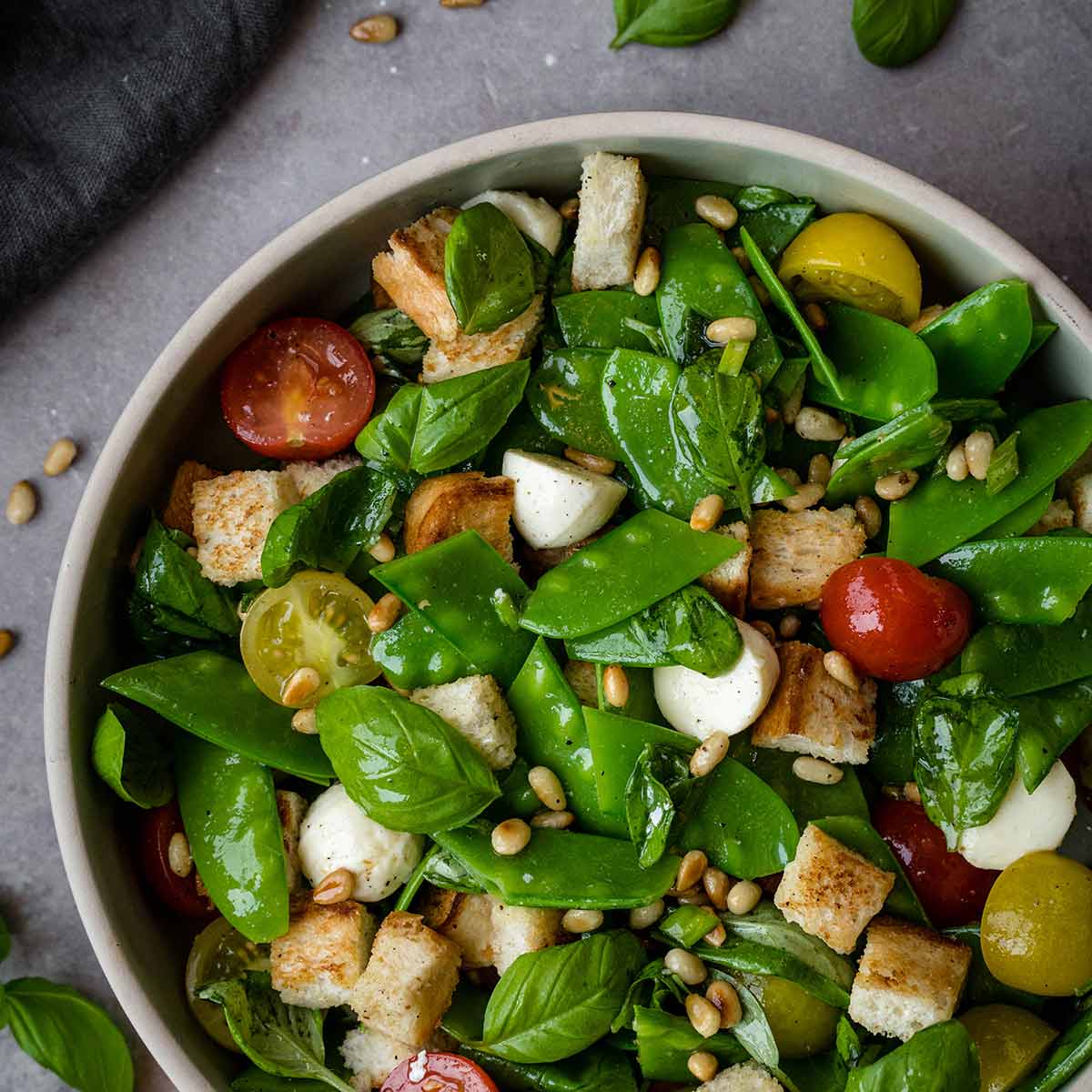 Snow pea salad with croutons featured photo