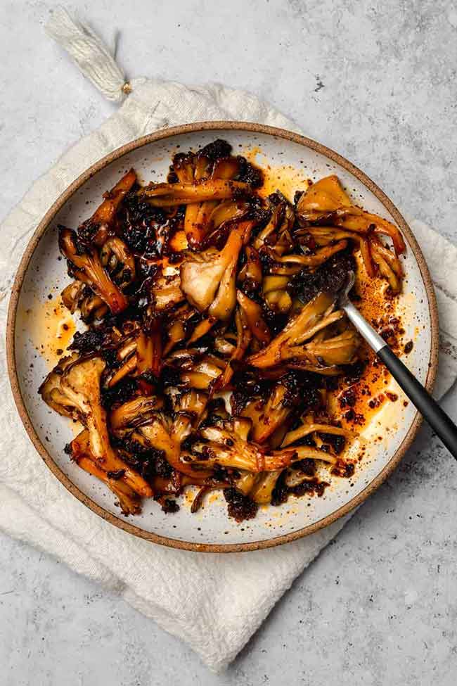 15-Minute Sautéed Maitake Mushroom with ‘Nduja