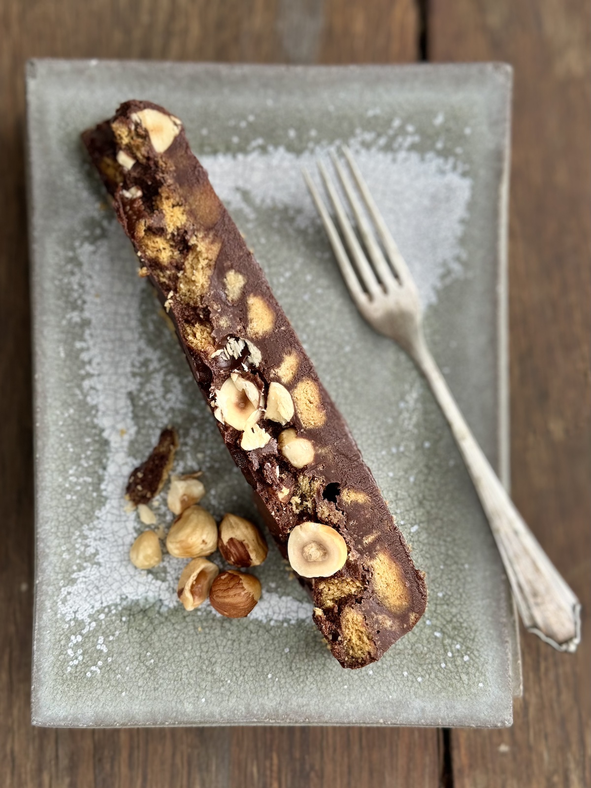 chocolate hazelnut cake