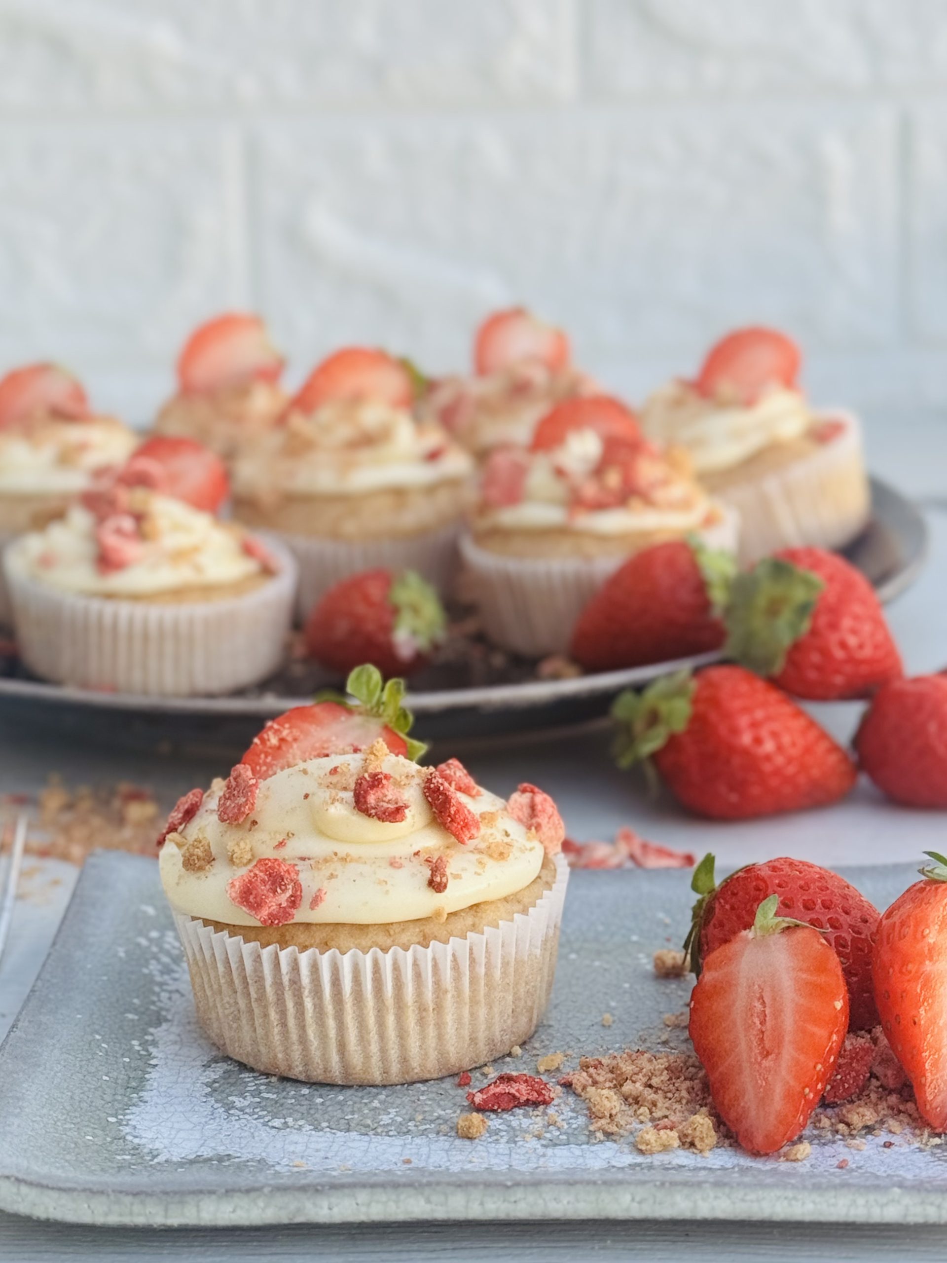 Strawberry Crunch Cupcake