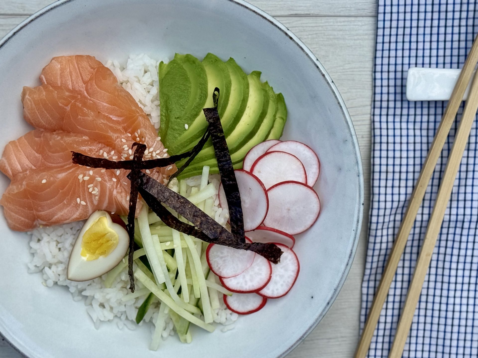 Chirashi Bowl - Yummy Addiction